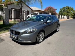 2015 Volvo V40 D2 Excel full